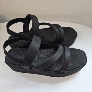 Platform strappy sandals Brand New Black Sz. 10